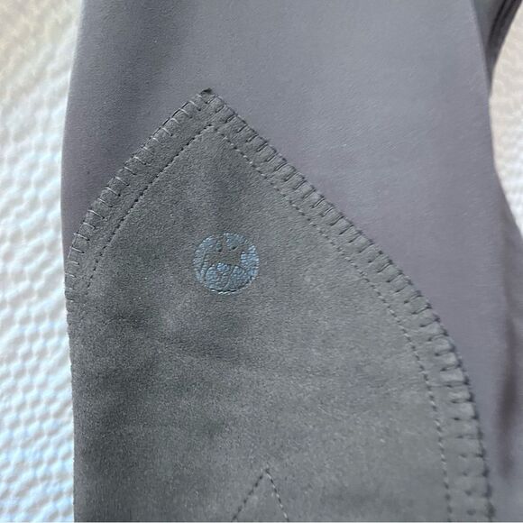 Pikeur Ciara Knee Patch Riding Breeches in Brown10 - Picture 15 of 15